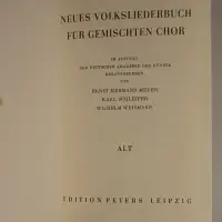 Neues Volksliederbuch für gemischten Chor im Auftrag der Deutschen Akademie der Künste herausgegeben