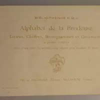 Alphabet de la Brodeuse