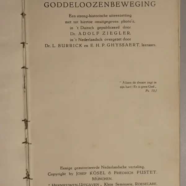 De Russische goddeloozenbeweging. Een streng-historische uiteenzetting met tot hiertoe onuitgegeven photo's