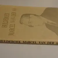 Huldeboek Marcel Van der Aa. Beverens stuurman sedert vele jaren